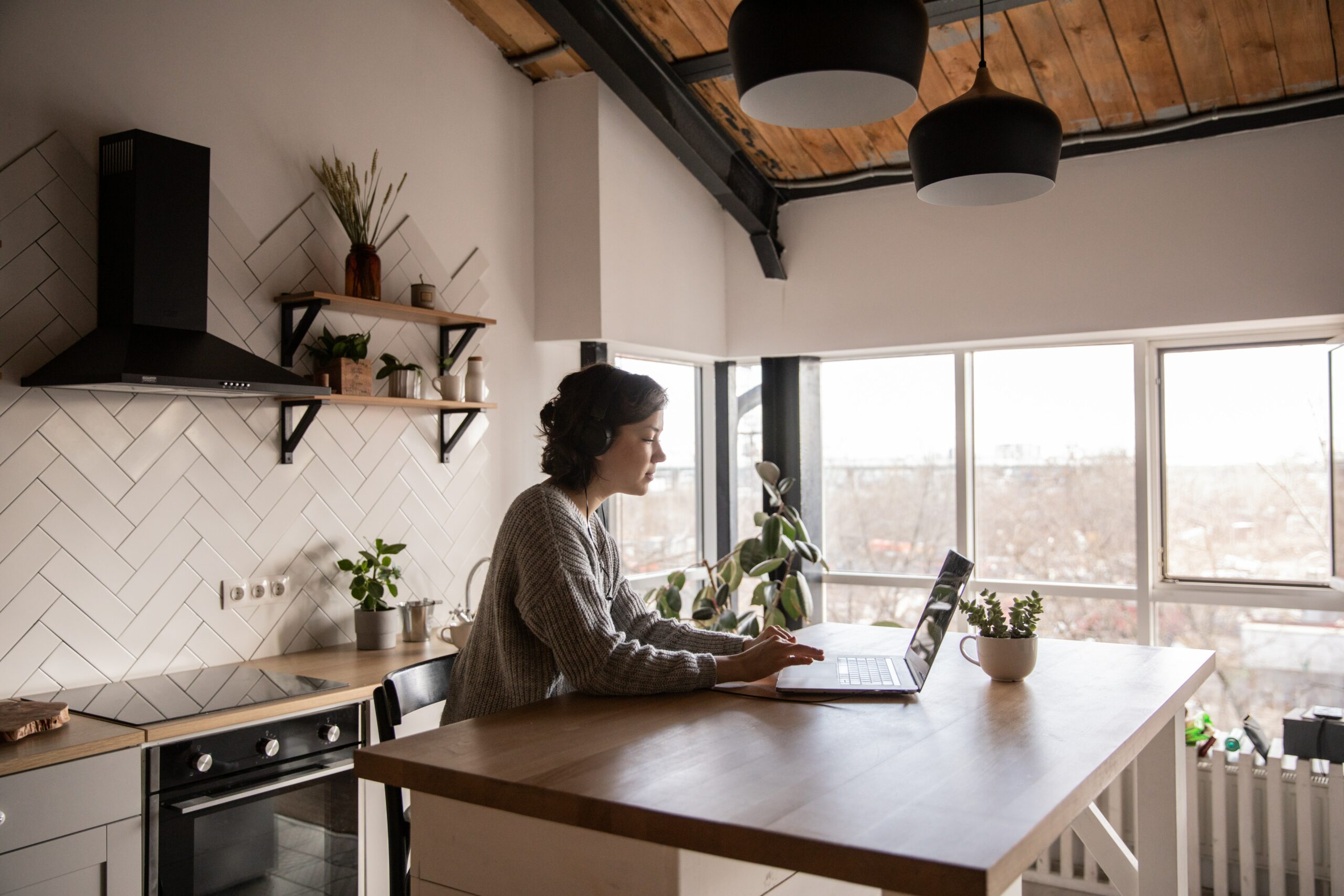 7 Digital Products You Can Create In One Weekend